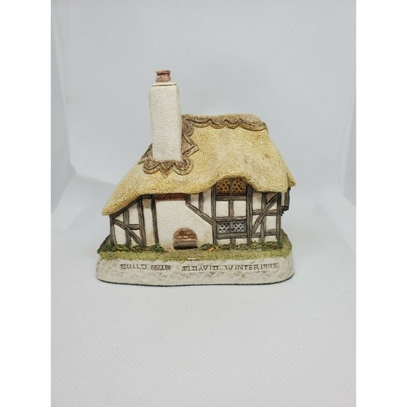 Vintage 1993 David Winter Cottages Ashe Cottage Collectors Guild Shelf Sitter - Picture 3 of 12